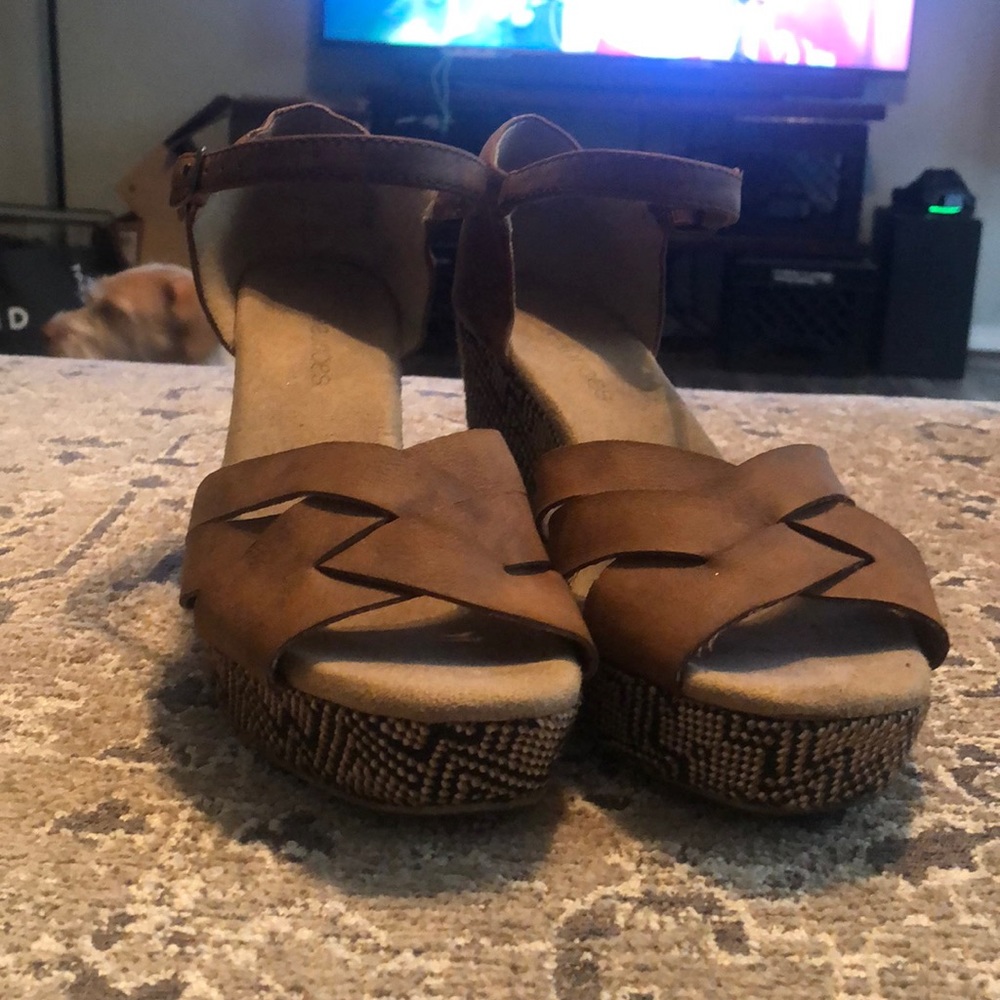 Maurice’s Wedge Sandals